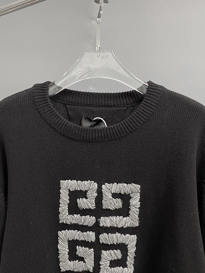 Givenchy Sweaters